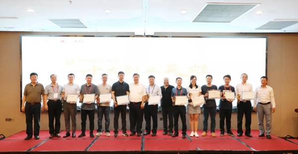 http://news.xidian.edu.cn/__local/9/49/53/53C89110F5C85F77DAA46257662_A6669708_F8F7.jpg