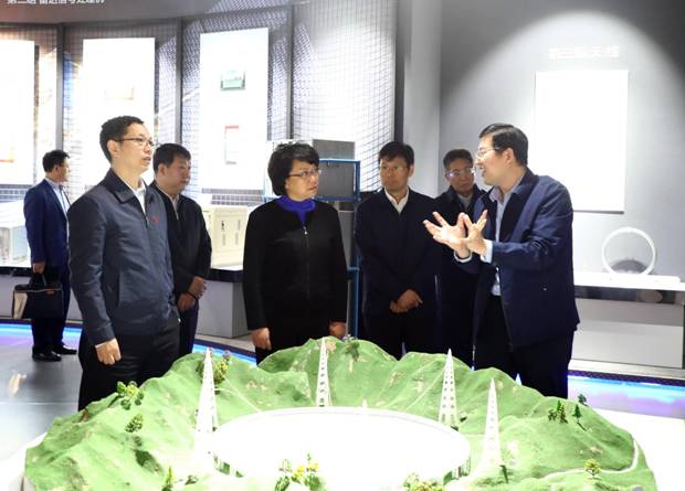 https://news.xidian.edu.cn/__local/B/21/4B/06335BB146530EE2CAE52362291_6FFF4D95_402BB.jpg