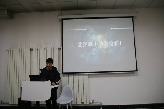 https://news.xidian.edu.cn/__local/4/AA/E9/3754959511F6E74D4AB1F02E198_E9AE459A_4498.jpg