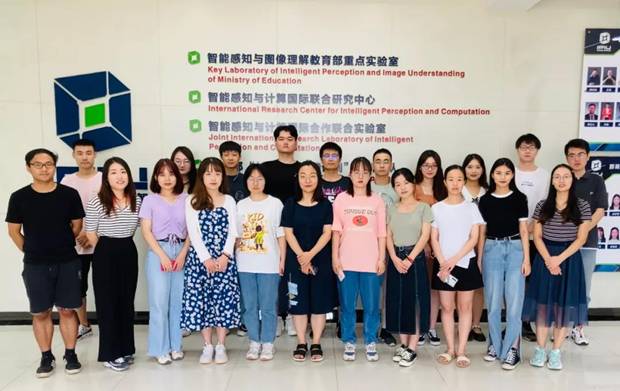 https://news.xidian.edu.cn/__local/2/A6/2F/68B0B3F0584F08454ABCCE0803E_37C05E38_194F6.jpg