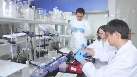 http://news.xidian.edu.cn/__local/0/3E/D0/1FFDB2C0CC814CCB7BB6D946476_BFADA3C6_C0258.png