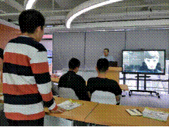 http://news.xidian.edu.cn/__local/C/0D/A6/53D3BA1F9D59C12BF937EFD3222_8BD6952D_2C95B.png