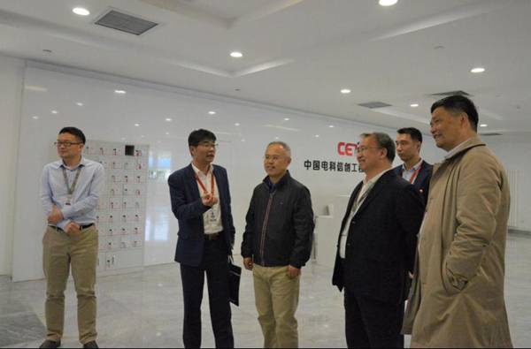 https://cs.xidian.edu.cn/__local/6/51/A8/80A7C393399508D42FA883BD6B6_F67EEDAE_B4AF.png