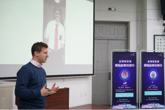 http://news.xidian.edu.cn/__local/B/7E/23/2070025EE33D5DD199F047D4309_73990F56_C89D3.png