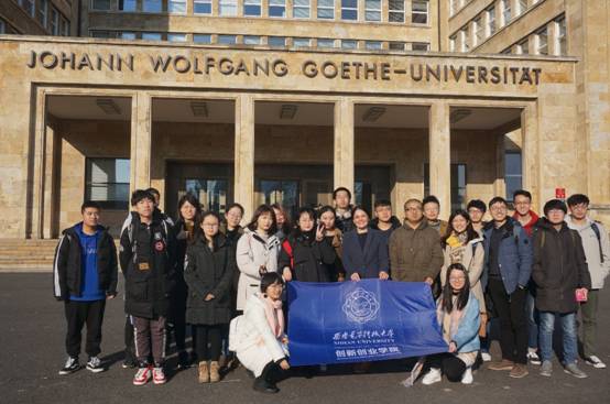 https://news.xidian.edu.cn/__local/6/53/65/AAB964237367F5C6893C98E9D26_6EE44FFE_7B820.jpg